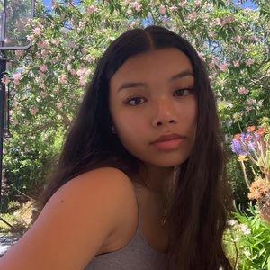 Meet your Posher, Jasmine